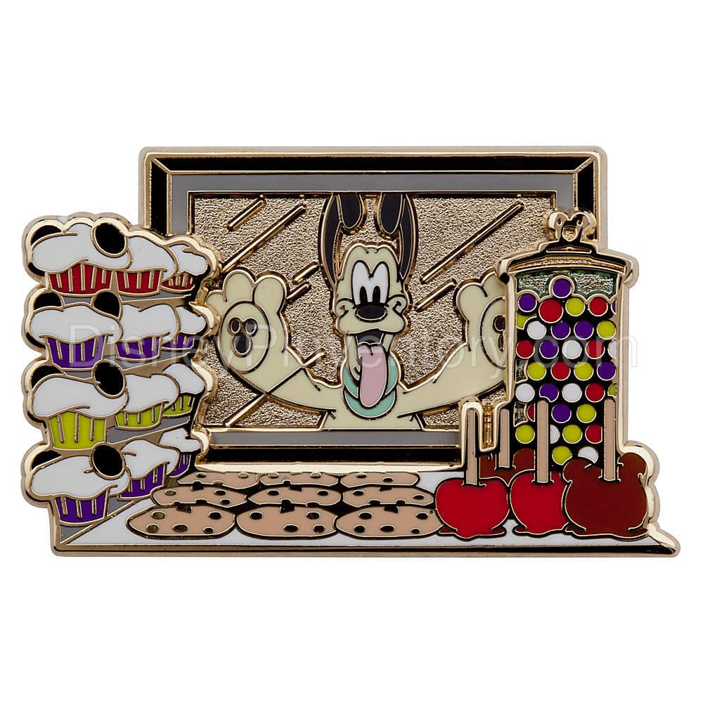 Pluto Main Street Candy Palace Pin - Online Exclusive - Pin 10919