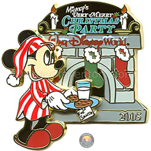 Mickey's Very Merry Christmas Party 2005 - Mickey at Fireplace - Pin 42935